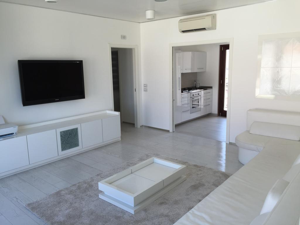 Reggio Suite เรจโจ ดี คาลาเบีย ภายนอก รูปภาพ